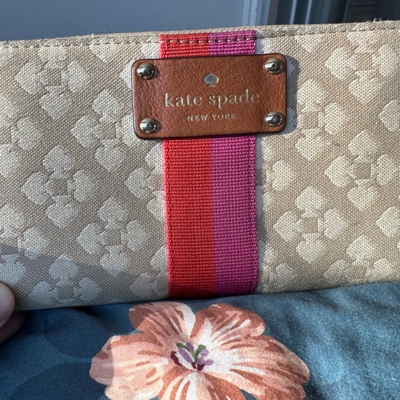 kate spade Handbags - Kate Spade Tan Clutch Wallet with Red and Purple Stripe